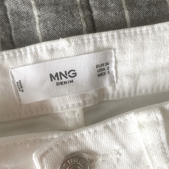 Capris - Picture 3 of 3